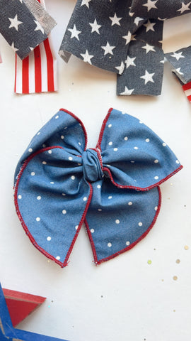 PAT | BLUE WITH POLKA DOTS SASSY HAIR BOW