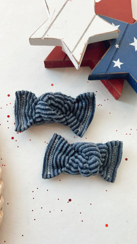 TRI | BLUE WAVY RIBBED PIGGIES