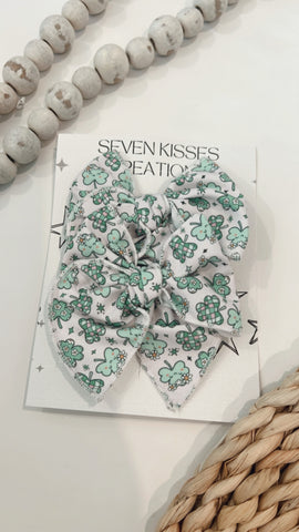 SEMI | SHAMROCK PIGGIES