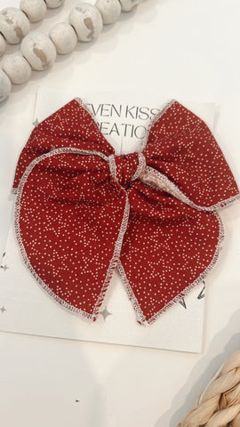 SEMI | RED WITH WHITE STARS SASSY HAIR BOW