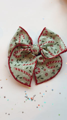 MBB | CANDY CANES SASSY HAIR BOW