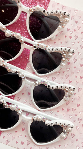 CUPID | BESTIES SUNNIES