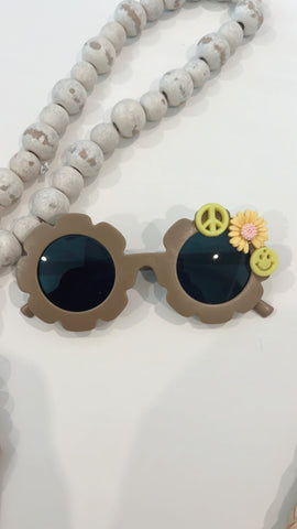 SEMI | GRAY WITH YELLOW FLOWER SUNNIES