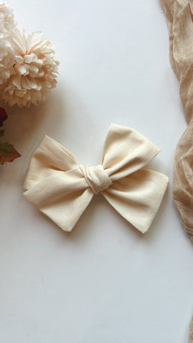 HRT | CREAM PINWHEEL HAIR BOW