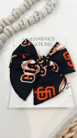 SEMI | BLACK GIANTS SASSY HAIR BOW