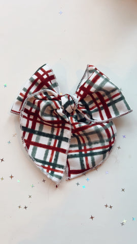 MBB | CLASSIC GREEN AND RED SASSY HAIR BOW