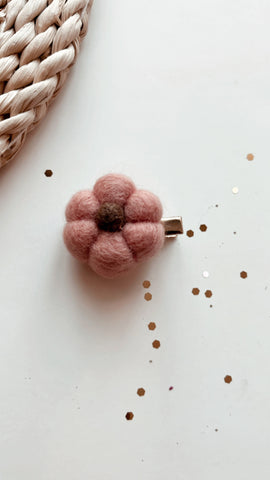 HH | CANDY PINK PUMPKIN FELTIE HAIR CLIP