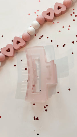 SWT | LIGHT PINK SQUARE CLAW CLIP